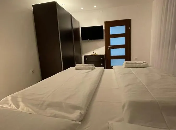 никола и мария Penzion *